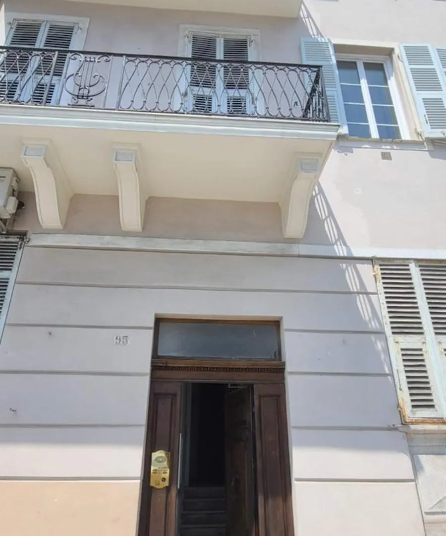 Studio Elegant 4 Couchages Front De Mer Clim Parking Privatif Wifi Nice 0*,  France